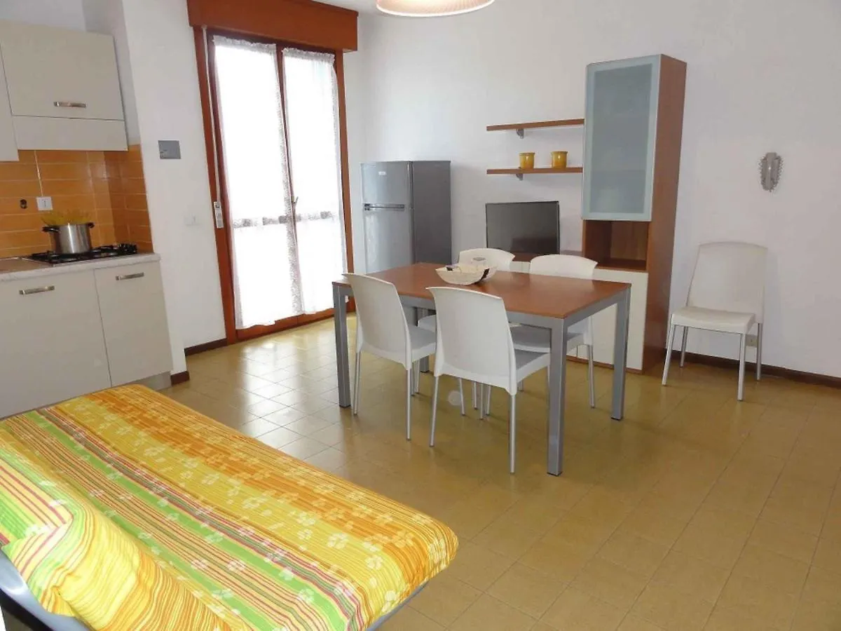 Apartment In Bibione 38317